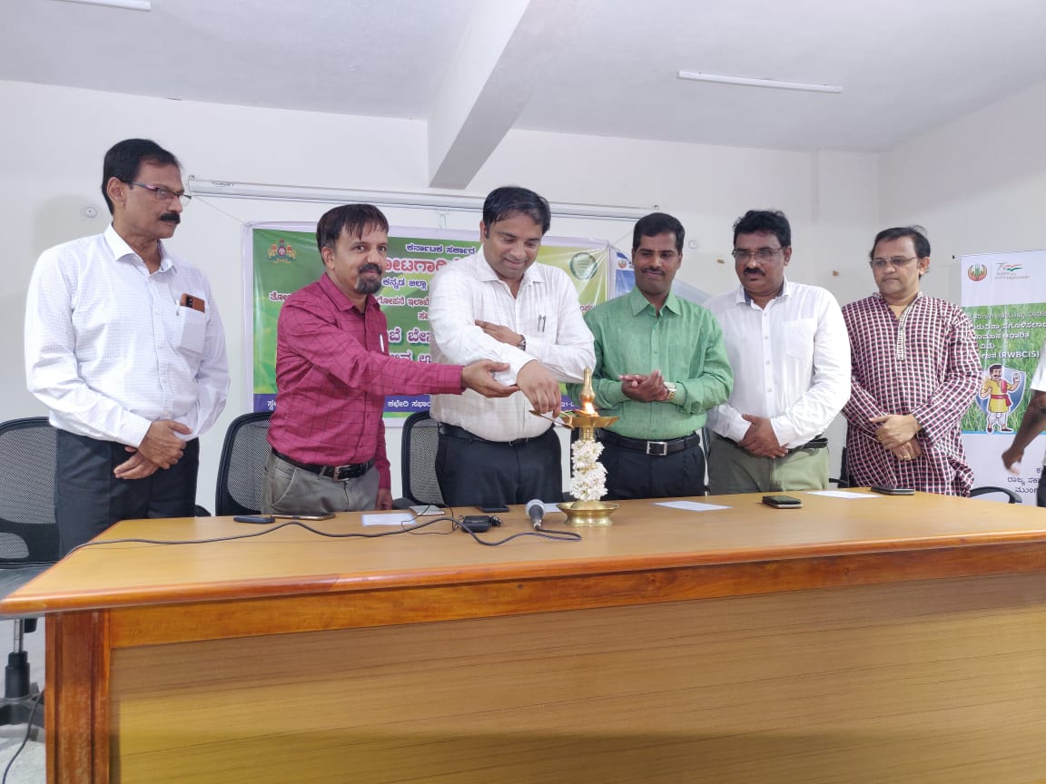 ಸ್ವ ಉದ್ಯೋಗ ದ ಮೂಲಕ ಆರ್ಥಿಕ ಸ್ವಾವಲಂಬನೆಯೊಂದಿಗೆ ಸದೃಢ ಸಮಾಜ ನಿರ್ಮಾಣ ಸಾಧ್ಯ: ಜಿಲ್ಲಾಧಿಕಾರಿ ಡಾ.ರಾಜೇಂದ್ರ ಕೆ.ವಿ