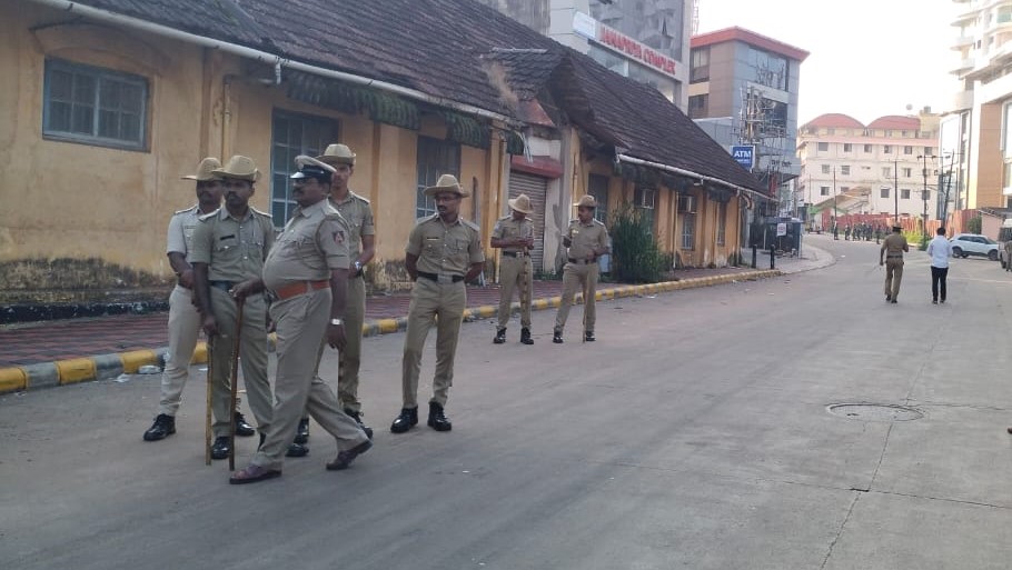 ಸರ್ಕಾರಿ ಸಂಸ್ಥೆಗಳ ದುರುಪಯೋಗ ಮಾಡಿ ಜನರನ್ನು ವಂಚಿಸುತ್ತಿರುವ ಕೇಂದ್ರ ಸರ್ಕಾರ: ಎಪಿಸಿಆರ್ ಆರೋಪ