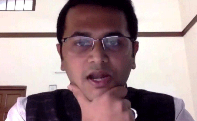 ಸುಪ್ರೀಂ ಕೋರ್ಟ್‌ನಲ್ಲಿ ಉತ್ತರ ಪ್ರದೇಶ ಸರಕಾರದ ವಕೀಲರಾಗಿ ಸಿಜೆಐ ಲಲಿತ್ ಪುತ್ರ ಶ್ರೀಯಶ್ ನೇಮಕ