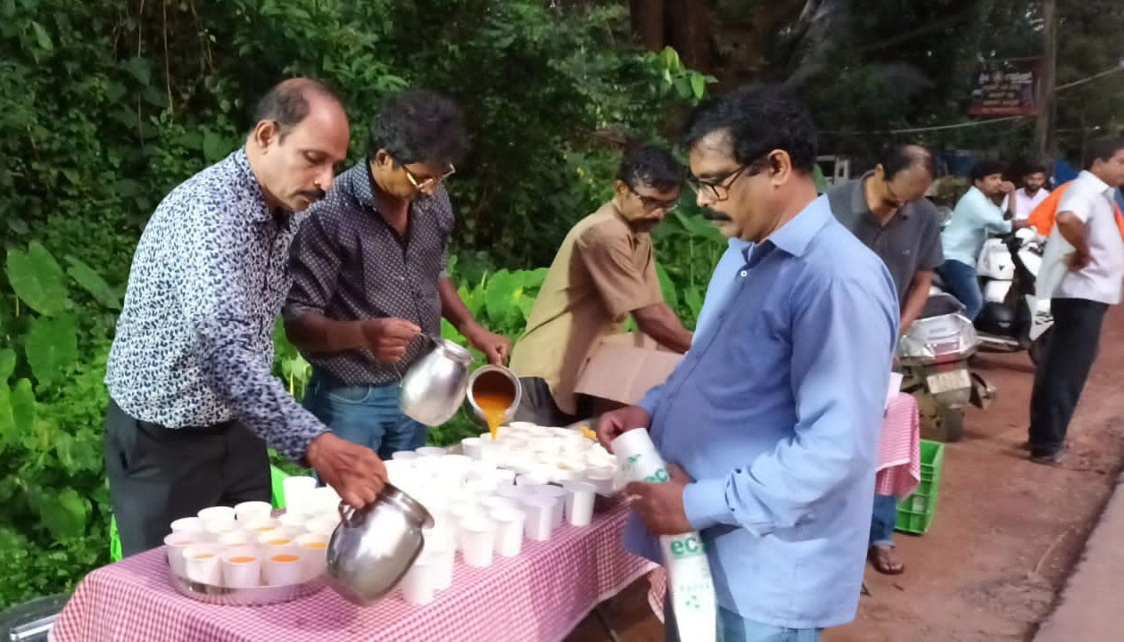 ಗಣೇಶೋತ್ಸವ ವಿಸರ್ಜನಾ ಮೆರವಣಿಗೆಯಲ್ಲಿ ಸೌಹಾರ್ದತೆ