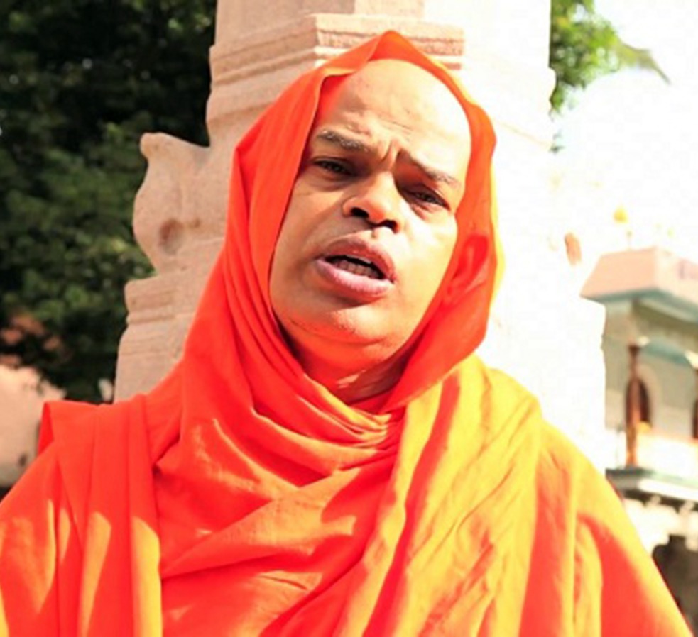 ಮಠಗಳ ಮೇಲಿನ ಆರೋಪಗಳು:  ಹೊಣೆ ಯಾರು?