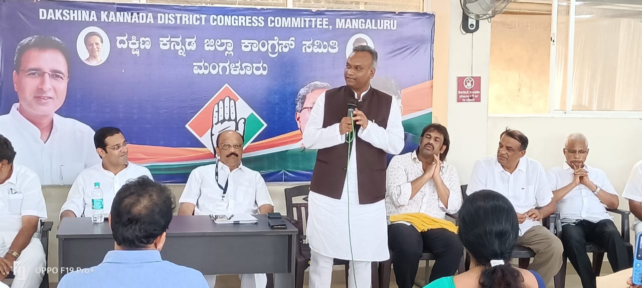 ಹಗರಣಗಳಲ್ಲೇ ಮುಳುಗಿರುವ ರಾಜ್ಯ ಬಿಜೆಪಿ ಸರಕಾರ: ಪ್ರಿಯಾಂಕ್ ಖರ್ಗೆ ಆರೋಪ