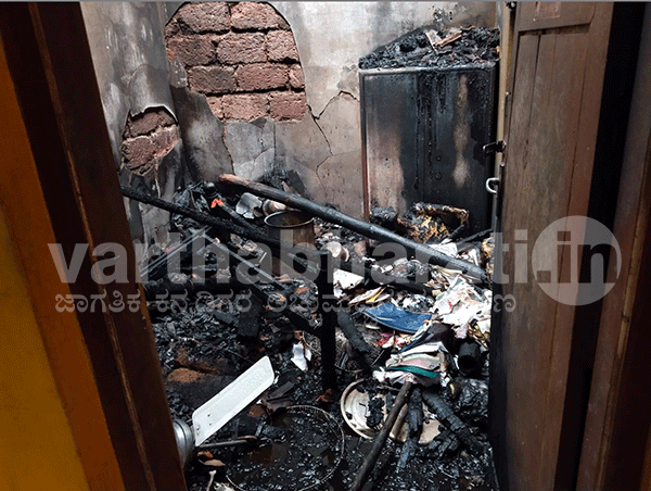 ಸುಳ್ಯ | ಮನೆಗೆ ಬೆಂಕಿ ತಗುಲಿ ವ್ಯಕ್ತಿಯೋರ್ವ ಸಜೀವ ದಹನ