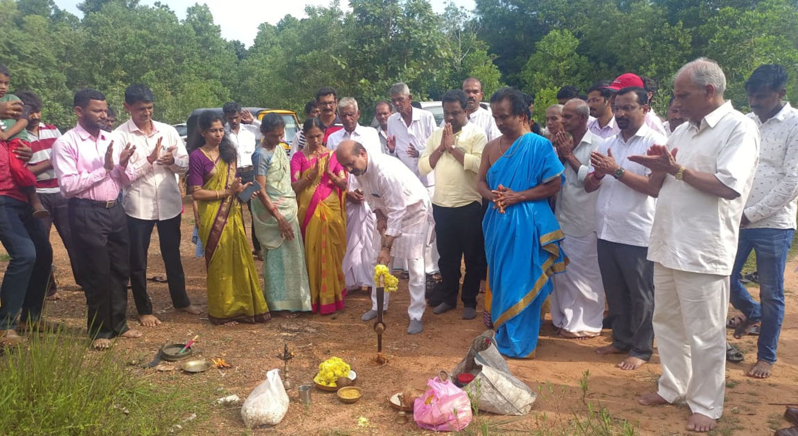 ನೀಲಾವರ- ಬಾವಲಿಕುದ್ರು ರಸ್ತೆ ಕಾಂಕ್ರೀಟಿಕರಣಕ್ಕೆ ಚಾಲನೆ