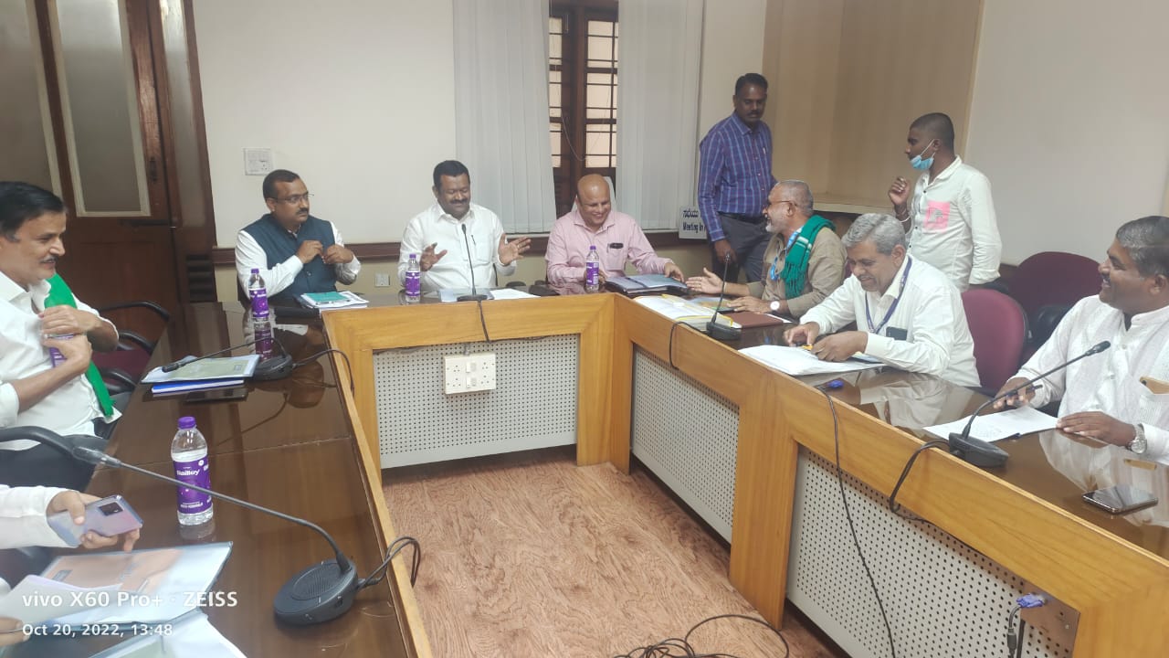 ರೈತರ ಸಮಸ್ಯೆಗಳಿಗೆ ಸ್ಪಂದಿಸಲು ಕಾಲ್ ಸೆಂಟರ್ ಆರಂಭ, 24 ಗಂಟೆಗಳೊಳಗೆ ಪರಿಹಾರ: ಸಚಿವ ಶಂಕರ ಪಾಟೀಲ್ ಮುನೇನಕೊಪ್ಪ