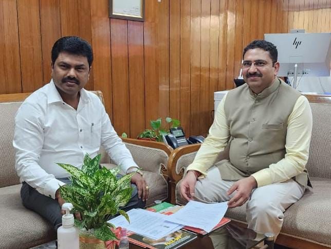 ‘ಮೀನುಗಾರರಿಗೆ ತಕ್ಷಣ ಬಾಕಿ ಉಳಿದ ಸೀಮೆಎಣ್ಣೆ ಬಿಡುಗಡೆ ಮಾಡಿ’