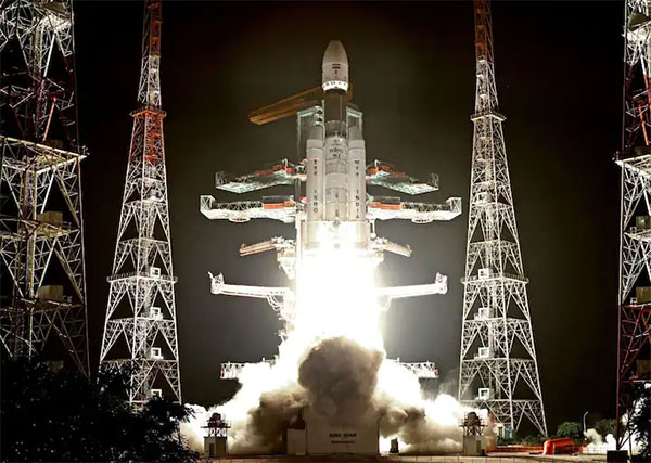 36 ವನ್‍ವೆಬ್ ಉಪಗ್ರಹಗಳನ್ನು ಯಶಸ್ವಿಯಾಗಿ ಕಕ್ಷೆಗೆ ಸೇರಿಸಿದ ಇಸ್ರೋದ ಅತ್ಯಂತ ಭಾರದ ರಾಕೆಟ್