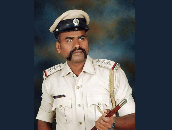 ಚಳ್ಳಕೆರೆ ಠಾಣೆ ಸಿಪಿಐ ಉಮೇಶ್ ವಿರುದ್ಧ ಅತ್ಯಾಚಾರ ಪ್ರಕರಣ ದಾಖಲು