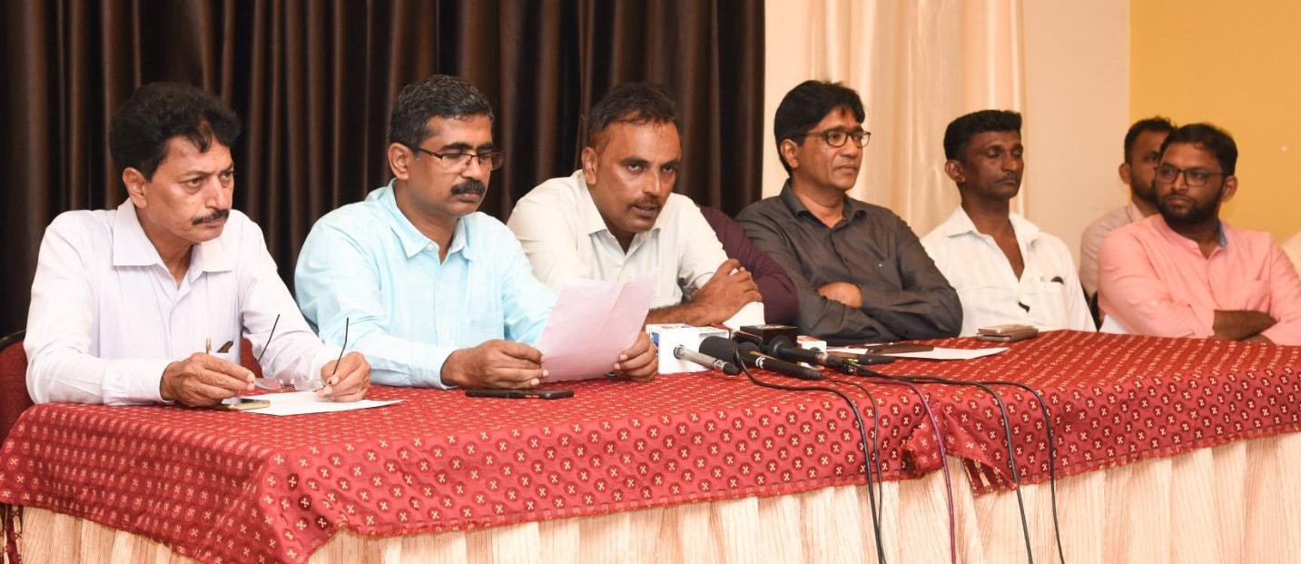 ಅ.28ರಿಂದ ಸುರತ್ಕಲ್ ಅಕ್ರಮ ಟೋಲ್‌ಗೇಟ್ ತೆರವಿಗೆ ಆಗ್ರಹಿಸಿ ಅನಿರ್ದಿಷ್ಠಾವಧಿ ಧರಣಿ ಆರಂಭ: ಮುನೀರ್ ಕಾಟಿಪಳ್ಳ