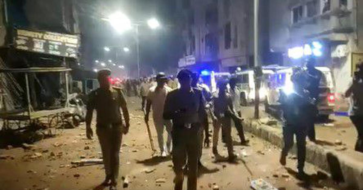 ವಡೋದರ: ದೀಪಾವಳಿ ಆಚರಣೆಯ ವೇಳೆ ಪಟಾಕಿ ವಿಚಾರದಲ್ಲಿ ಕೋಮುಗಲಭೆ !