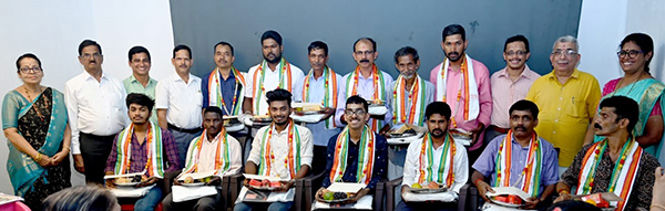 ಮೂಡುಬಿದಿರೆ: ಪತ್ರಿಕಾ ವಿತರಕರಿಗೆ ಗೌರವಾರ್ಪಣೆ