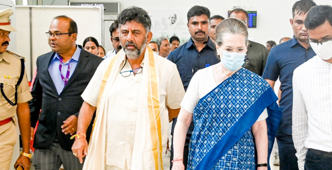 ಕೊನೆ ಕ್ಷಣದಲ್ಲಿ ಸೋನಿಯಾ ಗಾಂಧಿ, ರಾಹುಲ್ ಕೊಡಗು ಭೇಟಿ ರದ್ದು