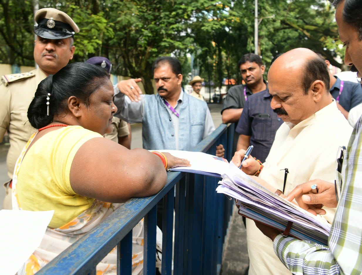ಪತ್ರಕರ್ತರಿಗೆ ಗಿಫ್ಟ್: ಉಡುಗೊರೆ ನೀಡುವ ಬಗ್ಗೆ ನಾನು ಯಾರಿಗೂ ಸೂಚನೆ ನೀಡಿಲ್ಲ: ಸಿಎಂ ಬೊಮ್ಮಾಯಿ