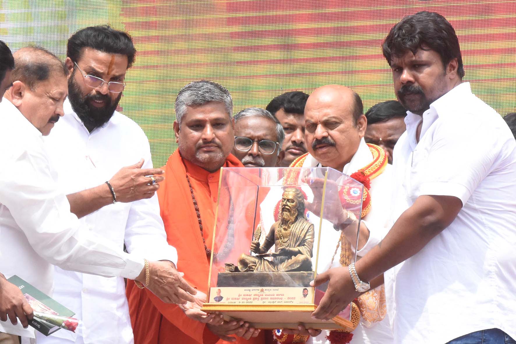 ಪರಿಶಿಷ್ಟರ ಮೀಸಲಾತಿ ಪ್ರಮಾಣ ಹೆಚ್ಚಿಸಿದ ಸಿಎಂ ಬೊಮ್ಮಾಯಿ ಕಲಿಯುಗದ ಶ್ರೀರಾಮಚಂದ್ರ: ಸಚಿವ ಶ್ರೀರಾಮುಲು