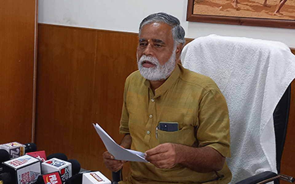 ಶಾಲಾ ಮಕ್ಕಳಿಗೆ ದಸರಾ ರಜೆಯನ್ನು ಅ.31ರ ವರೆಗೆ ವಿಸ್ತರಿಸುವಂತೆ ಶಿಕ್ಷಕರ ಸಂಘ ಒತ್ತಾಯ