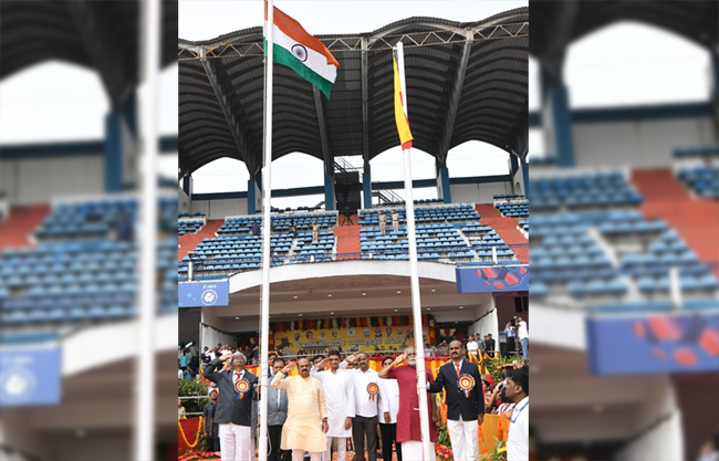 67ನೇ ಕನ್ನಡ ರಾಜ್ಯೋತ್ಸವ ಸಂಭ್ರಮ; ಧ್ವಜಾರೋಹಣ ನೆರವೇರಿಸಿದ ಸಿಎಂ ಬೊಮ್ಮಾಯಿ