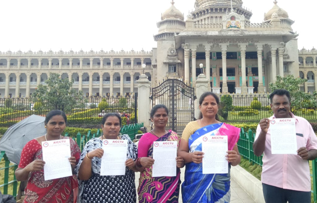ರಾಜ್ಯದ ಎಲ್ಲ ಪೌರ ಕಾರ್ಮಿಕರನ್ನು ಖಾಯಂಗೊಳಿಸಿ: ಸಿಎಂ ಬೊಮ್ಮಾಯಿ ಗೆ ಪತ್ರ ಬರೆದ AICCTU