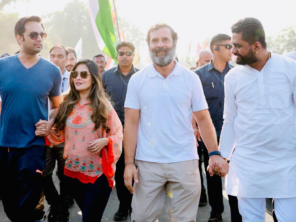 ‘ಭಾರತ್ ಜೊಡೊ ಯಾತ್ರೆ’ಯಲ್ಲಿ ಪಾಲ್ಗೊಂಡ ನಟಿ ರಿಯಾ ಸೇನ್