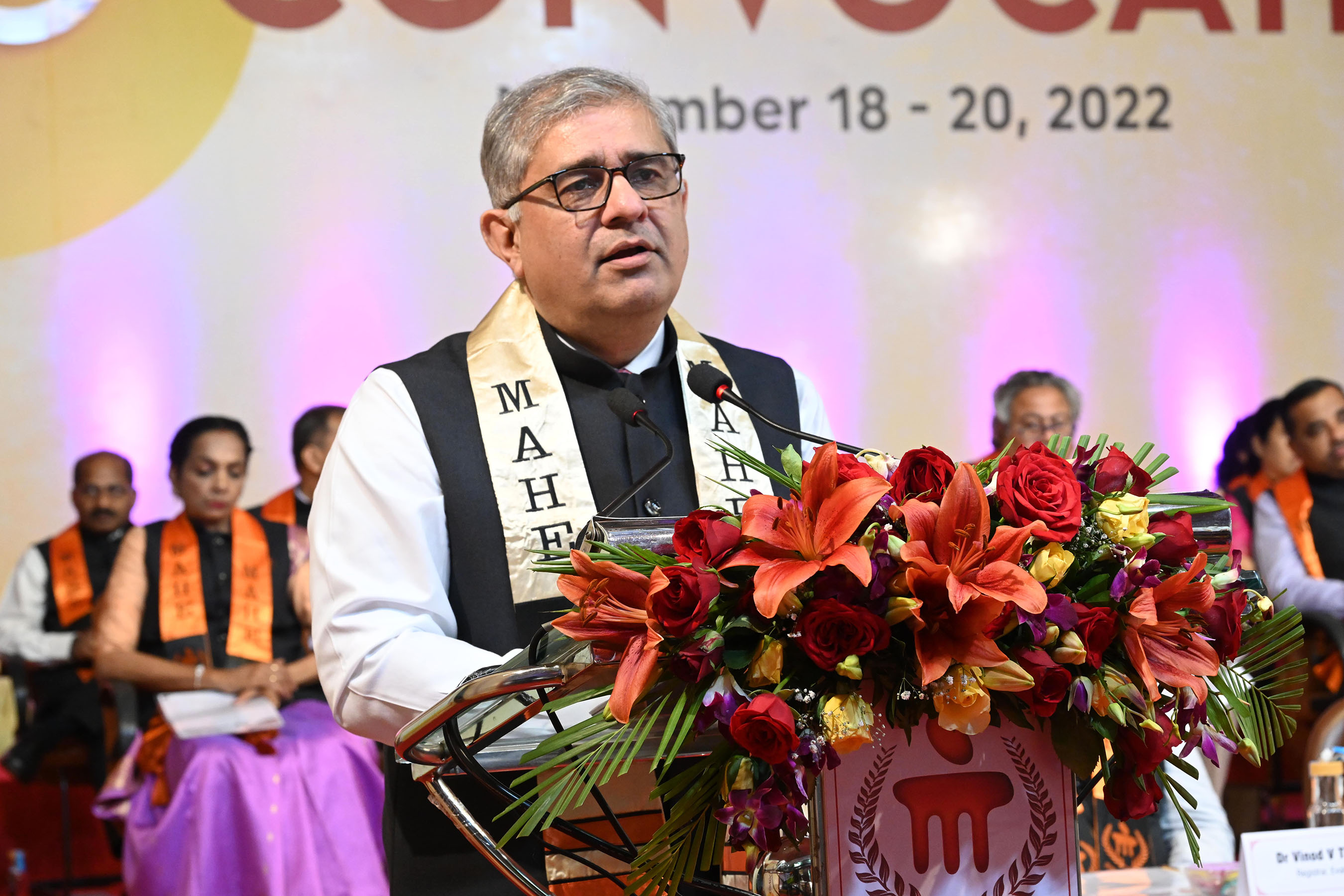 ವಿದ್ಯಾರ್ಥಿ ಸಮುದಾಯ ವೈವಿಧ್ಯತೆ, ಒಳಗೊಳ್ಳುವಿಕೆಗೆ ಆದ್ಯತೆ ನೀಡಿ: ಆಕ್ಸಿಸ್ ಬ್ಯಾಂಕಿನ ಸಿಇಓ ಅಮಿತಾಬ್ ಚೌಧುರಿ ವಿದ್ಯಾರ್ಥಿ ಸಮುದಾಯ ವೈವಿಧ್ಯತೆ, ಒಳಗೊಳ್ಳುವಿಕೆಗೆ ಆದ್ಯತೆ ನೀಡಿ: ಆಕ್ಸಿಸ್ ಬ್ಯಾಂಕಿನ ಸಿಇಓ ಅಮಿತಾಬ್ ಚೌಧುರಿ