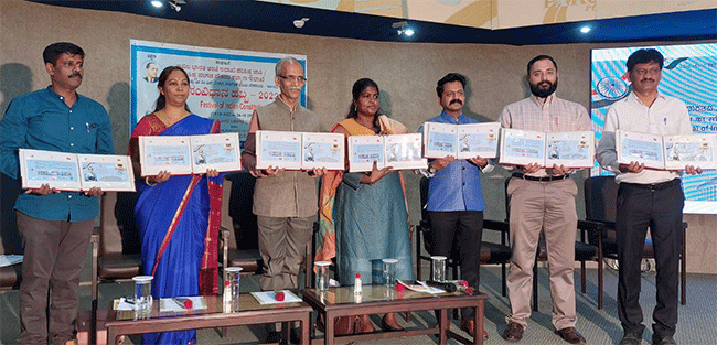 ವಿಶ್ವ ಮಾನವ ಹಕ್ಕು ಮಂಡಳಿ ತಜ್ಞೆ ಡಾ.ಅಶ್ವಿನಿ ಕೆ.ಪಿ ಭಾವಚಿತ್ರವಿರುವ ವಿಶೇಷ ಅಂಚೆ ಲಕೋಟೆ ಬಿಡುಗಡೆ