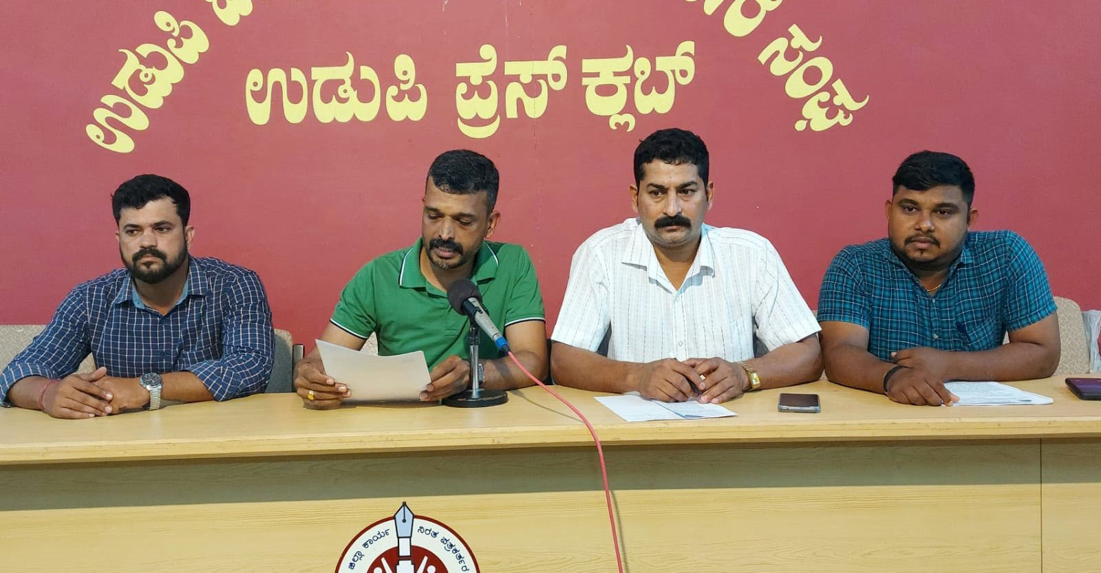 ಗ್ರಾಪಂ ನೌಕರರ ಬೇಡಿಕೆ ಈಡೇರಿಸದಿದ್ದರೆ ಹೋರಾಟ: ಕರ್ನಾಟಕ ರಾಜ್ಯ ಗ್ರಾಪಂ ನೌಕರರ ಶ್ರೇಯೋಭಿವೃದ್ಧಿ ಸಂಘ ಎಚ್ಚರಿಕೆ