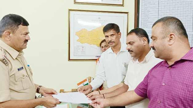 ಮಡಿಕೇರಿ | ಬಿಡಾಡಿ ಹಸುವಿನ ಮೇಲೆ ನಗರಸಭಾ ಅಧ್ಯಕ್ಷರ ಹೆಸರು ಬರೆದ ಆರೋಪ: ದೂರು ದಾಖಲು