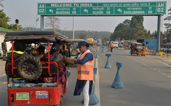 ಭಾರತ- ನೇಪಾಳ ಗಡಿ 72 ಗಂಟೆ ಬಂದ್ : ಕಾರಣ ಏನು ಗೊತ್ತೇ ?