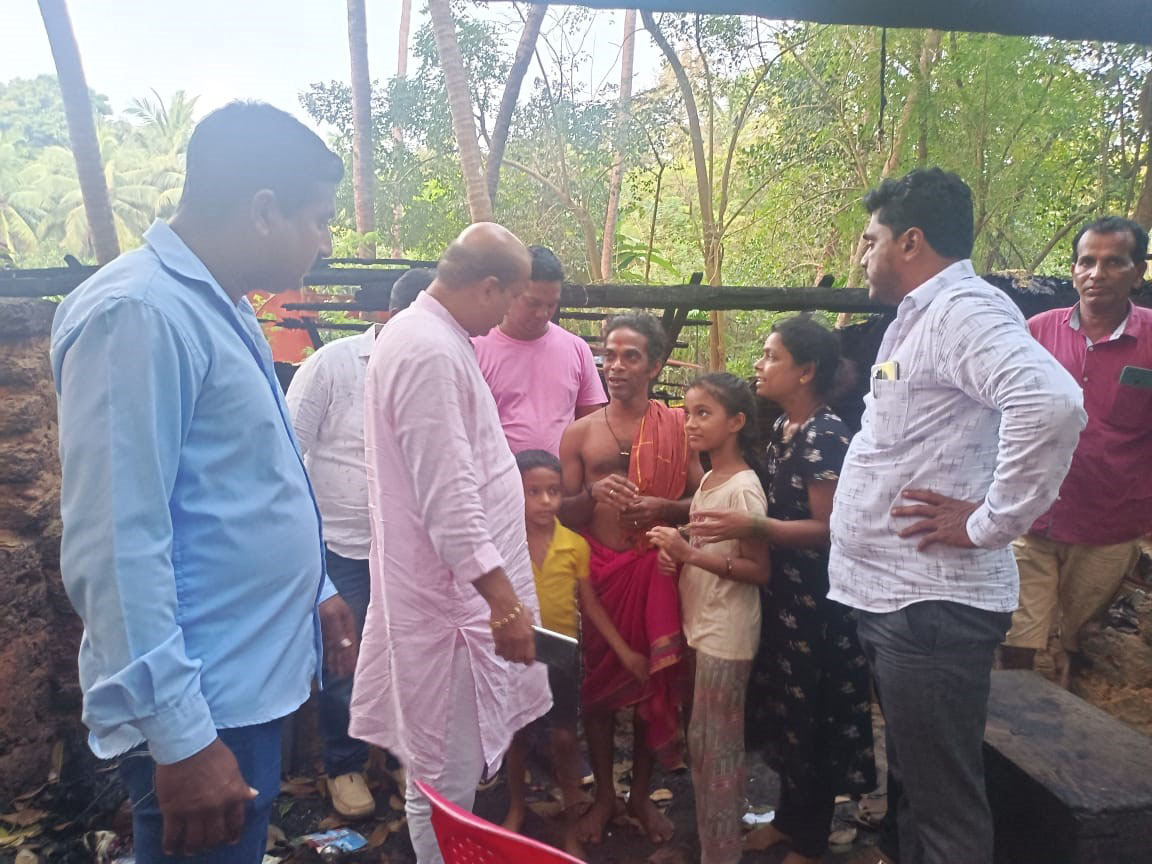 ಕಲ್ಯಾಣಪುರ: ಪ್ರಾಕೃತಿಕ ವಿಕೋಪದಿಂದ ಮನೆಗೆ ಹಾನಿ