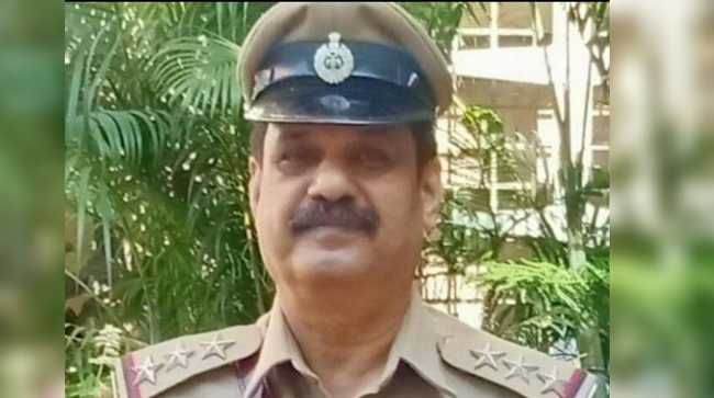 ಚಿಕ್ಕಮಗಳೂರು: ಲಂಚ ಸ್ವೀಕರಿಸುತ್ತಿದ್ದ ವೇಳೆ ಲೋಕಾಯುಕ್ತ ಬಲೆಗೆ ಬಿದ್ದ ಸರ್ಕಲ್ ಇನ್‍ಸ್ಪೆಕ್ಟರ್