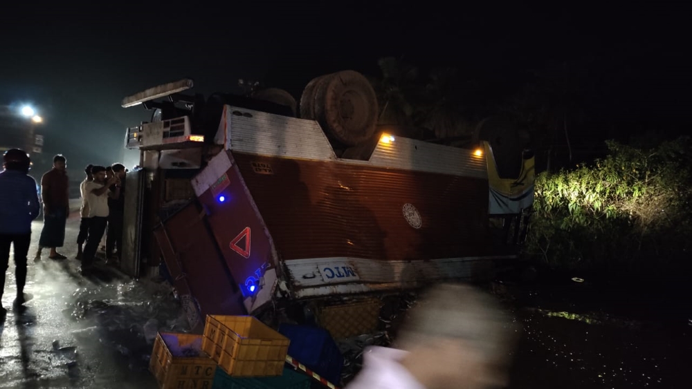 ಭಟ್ಕಳ | ಬೈಕ್ ಲಾರಿ ನಡುವೆ ಅಪಘಾತ; ಇಬ್ಬರು ಯುವಕರು ಸ್ಥಳದಲ್ಲೇ ಮೃತ್ಯು