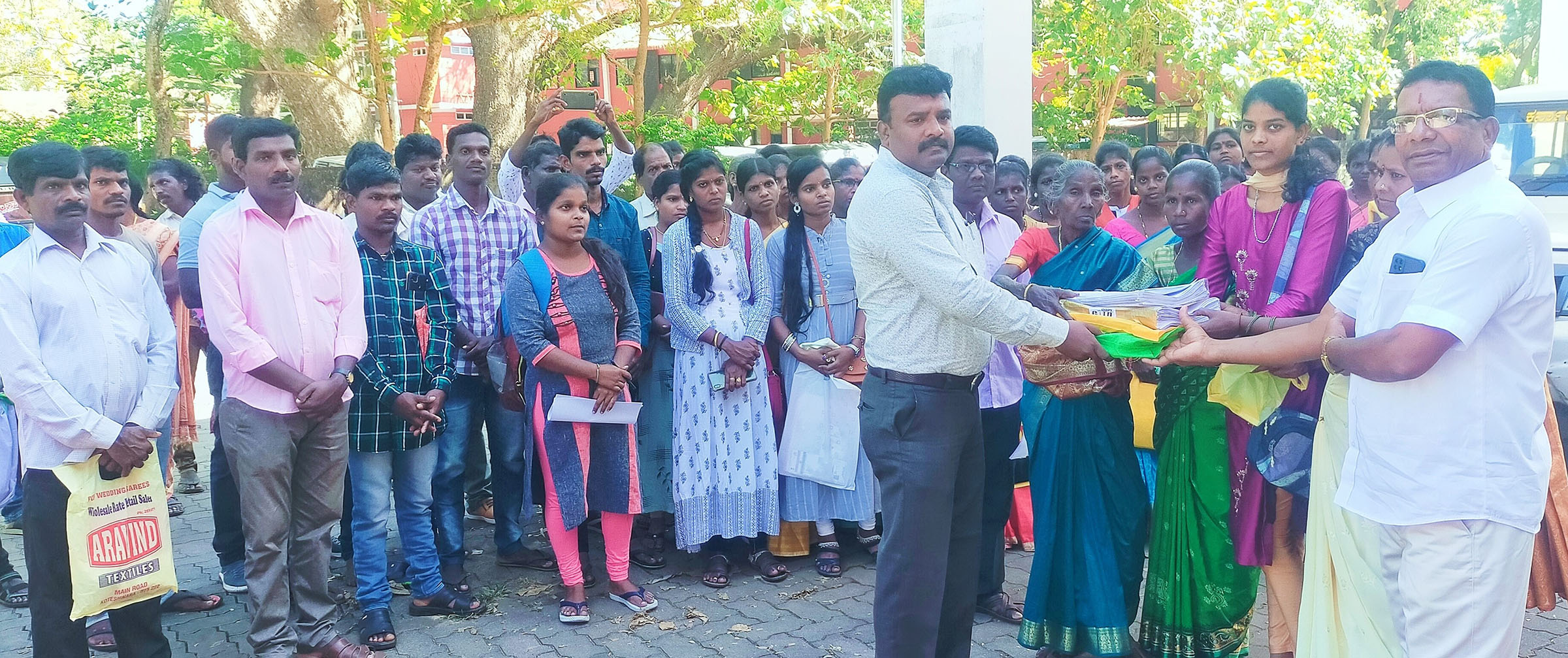 ಕೊರಗ ಕುಟುಂಬಗಳಿಗೆ ಹಕ್ಕುಪತ್ರ ನೀಡಲು ಆಗ್ರಹಿಸಿ ಸರಕಾರಕ್ಕೆ ಮನವಿ