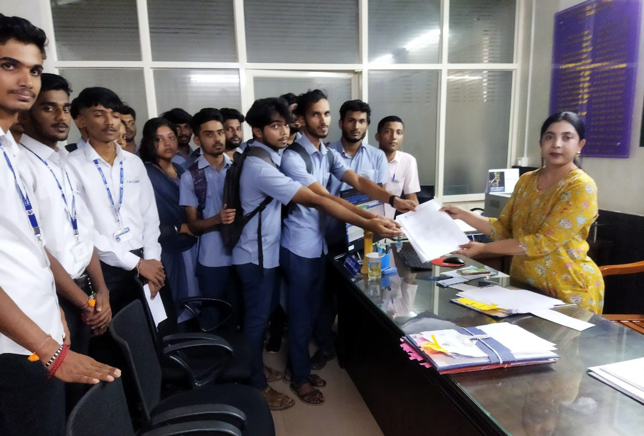 ಮಂಗಳೂರು ವಿವಿ ಶೈಕ್ಷಣಕ ಸಮಸ್ಯೆ: ಸಹಿ ಸಂಗ್ರಹ ಅಭಿಯಾನ