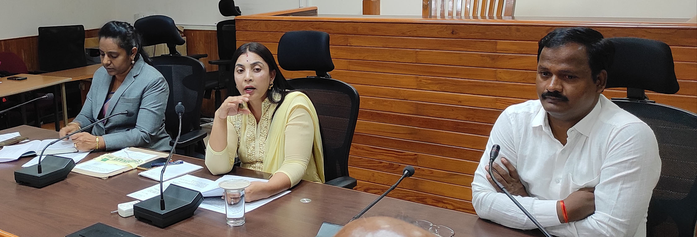 ಮಕ್ಕಳೊಂದಿಗೆ ಸೂಕ್ಷ್ಮವಾಗಿ ವರ್ತಿಸುವ ಬಗ್ಗೆ ಶಿಕ್ಷಕರಿಗೆ ಅರಿವು ಮೂಡಿಸಿ: ಅಪರ ಜಿಲ್ಲಾಧಿಕಾರಿ ವೀಣಾ ಬಿ.ಎನ್.