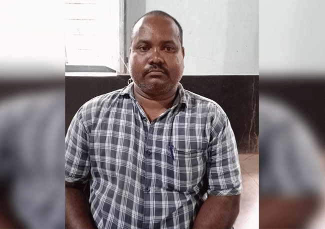 10 ಸಾವಿರ ರೂ. ಲಂಚ ಪಡೆಯುವಾಗ ಲೋಕಾಯುಕ್ತ ಬಲೆಗೆ ಬಿದ್ದ ಪೆರ್ಣಂಕಿಲ ಗ್ರಾಮದ ವಿಎ ಹರೀಶ್