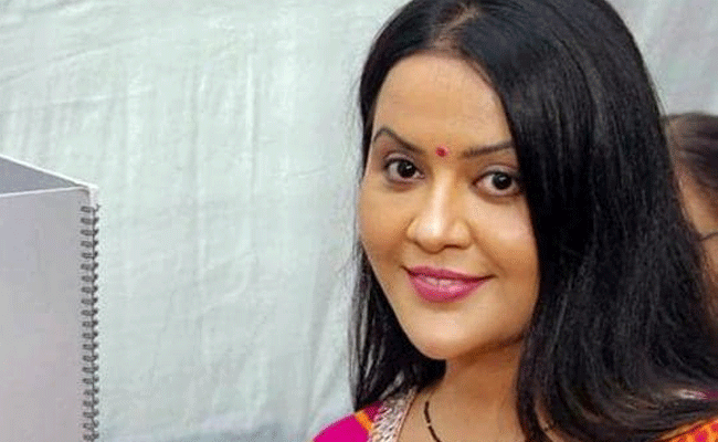 ಇಬ್ಬರು ರಾಷ್ಟ್ರಪಿತರಿದ್ದಾರೆ ಎಂದು ಹೇಳಿ ಪ್ರಧಾನಿ ಮೋದಿಯನ್ನೂ ಸೇರಿಸಿದ ಅಮೃತಾ ಫಡ್ನವೀಸ್‌