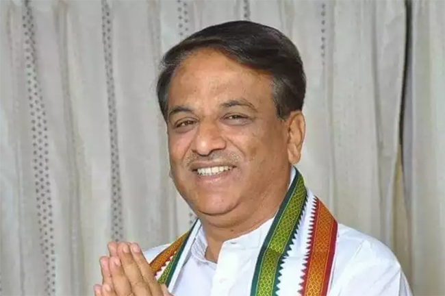 ಚಿತ್ರದುರ್ಗ ಮಠದ ಮಾಜಿ ಆಡಳಿತಾಧಿಕಾರಿ ಎಸ್.ಕೆ.ಬಸವರಾಜನ್‌ಗೆ ಹೈಕೋರ್ಟ್ ನಿಂದ ಜಾಮೀನು