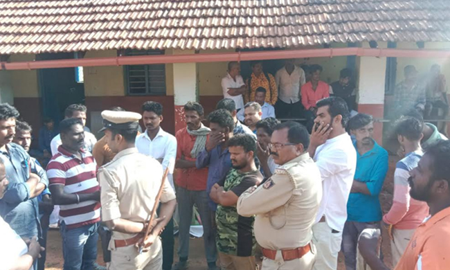 ಚಿಕ್ಕಮಗಳೂರು: ದಲಿತ ವ್ಯಕ್ತಿಯ ಶವಸಂಸ್ಕಾರಕ್ಕೆ ಭೂ ಮಾಲಕನಿಂದ ಅಡ್ಡಿ ಆರೋಪ