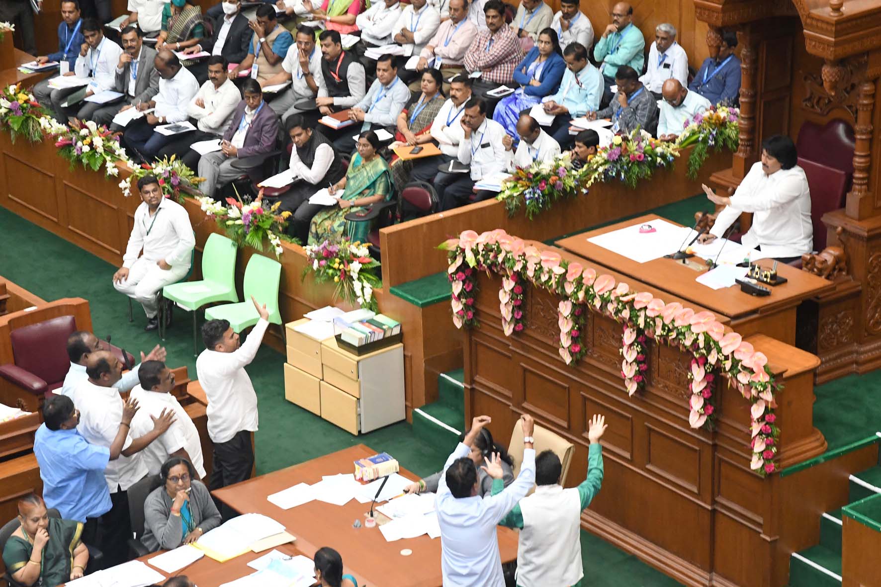 ಹಳೆಯ ವಾಹನಗಳನ್ನು ನಾಶಪಡಿಸುವ ನೀತಿಗೆ ಸಚಿವ ಸಂಪುಟ ಒಪ್ಪಿಗೆ?