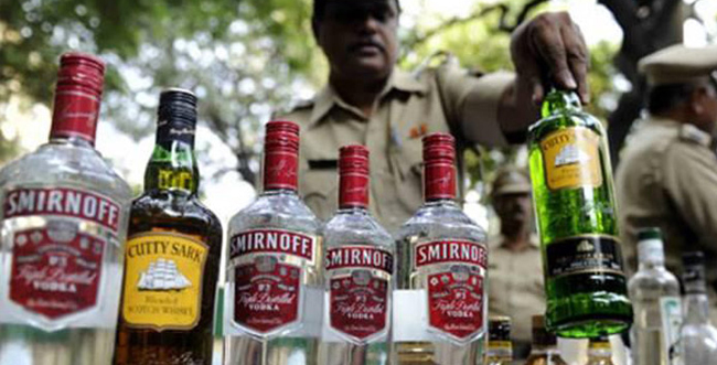 ನಕಲಿ ಮದ್ಯ, ಕಳ್ಳಭಟ್ಟಿ  ತಡೆಗಟ್ಟಲು ಗ್ರಾಮ ಸಭೆ