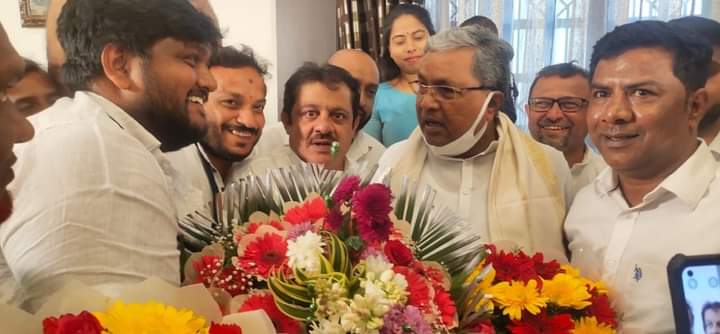 ಝಮೀರ್ ​ಅಹ್ಮದ್ ಖಾನ್​ ಗೆ ರಾಜಕೀಯದಲ್ಲಿ ಉತ್ತಮ ಭವಿಷ್ಯವಿದೆ: ಸಿದ್ದರಾಮಯ್ಯ