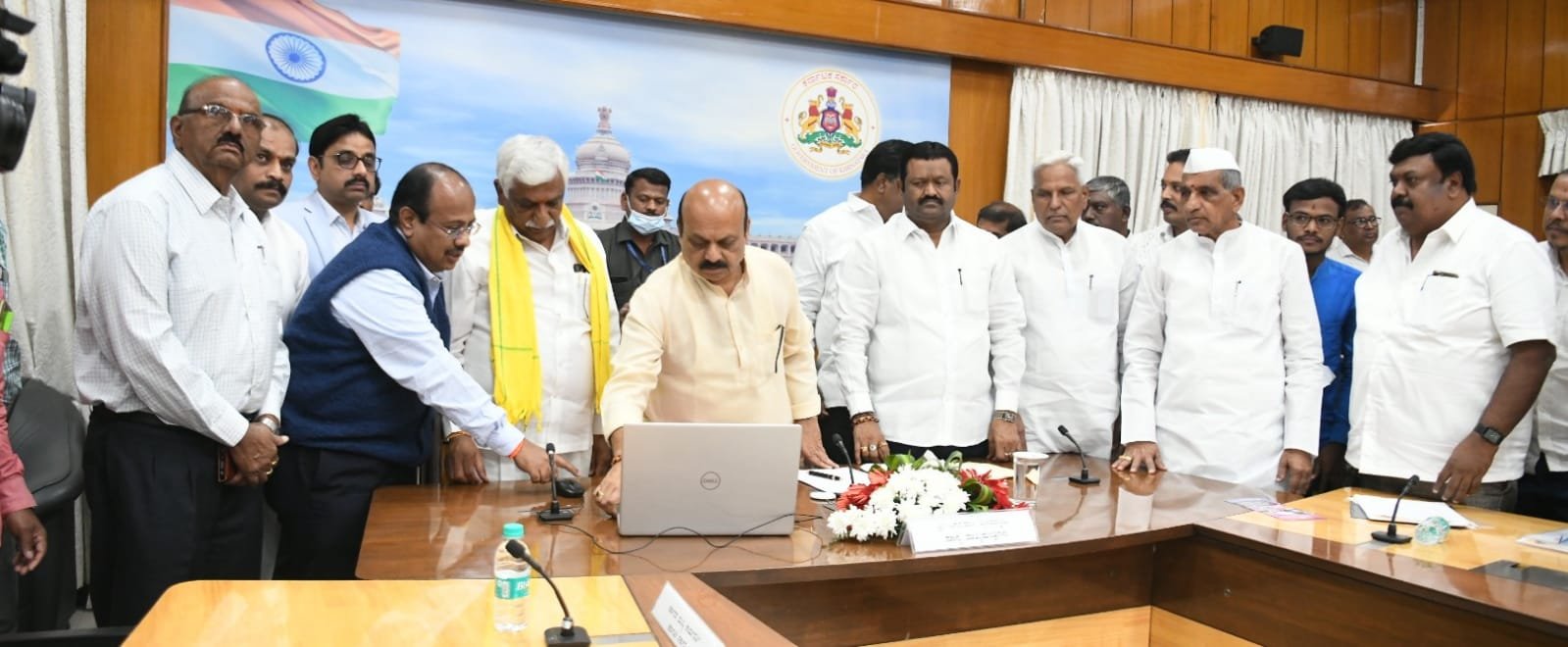 25 ತಾಲೂಕುಗಳಲ್ಲಿ ಮಿನಿ ಟೆಕ್ಸ್ ಟೈಲ್ ಪಾರ್ಕ್ ಸ್ಥಾಪಿಸಲು ಸಿಎಂ ಸೂಚನೆ