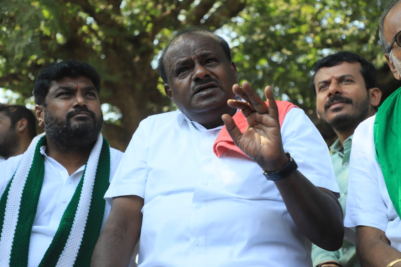 ಸ್ಯಾಂಟ್ರೋ ರವಿ BJP ಕಾರ್ಯಕರ್ತ ಎಂದು ಪೊಲೀಸರಿಗೆ ಮುಚ್ಚಳಿಕೆ ಬರೆದು ಕೊಟ್ಟಿದ್ದ...: ಕುಮಾರಸ್ವಾಮಿ