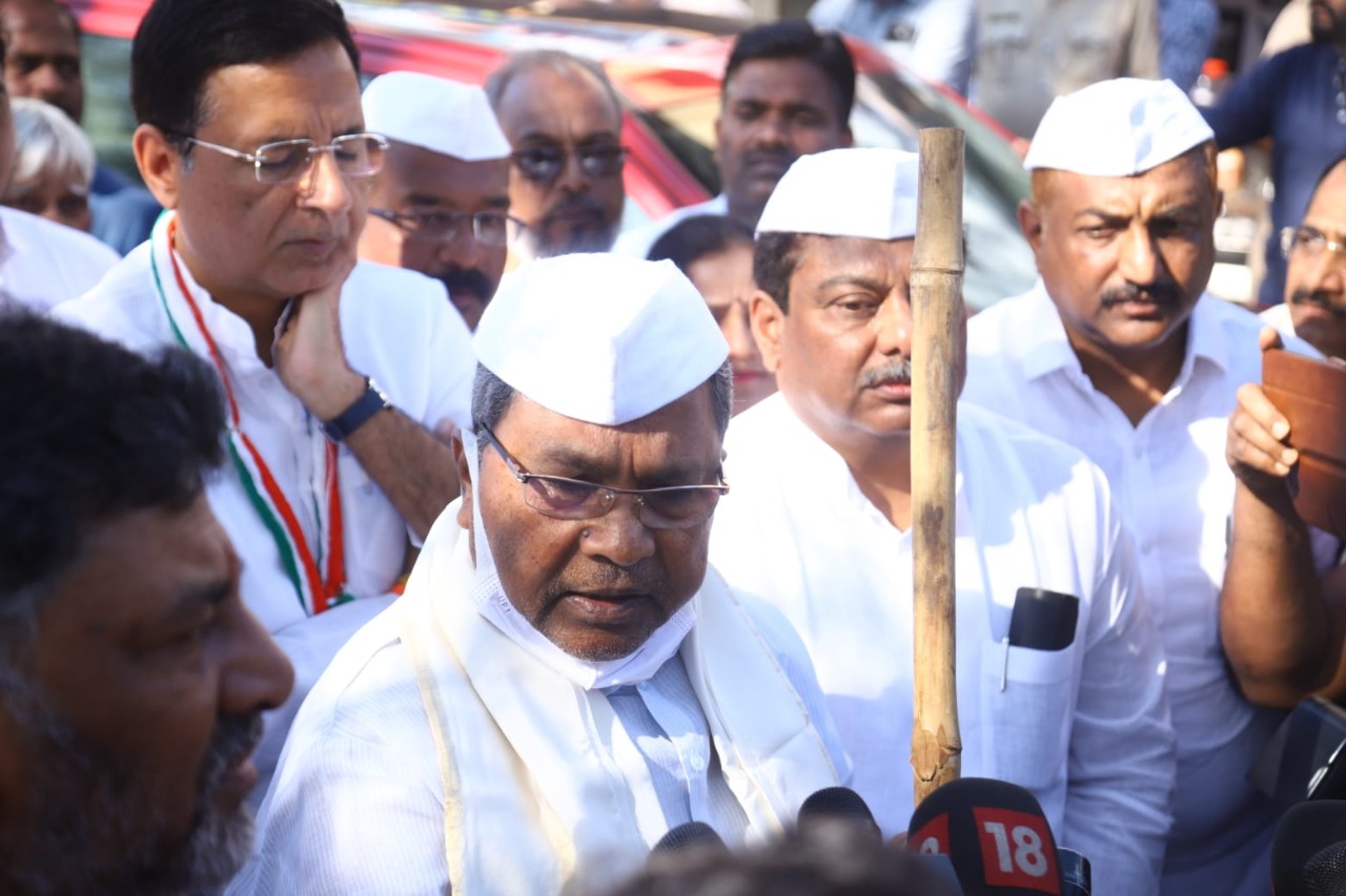 ನಿರುದ್ಯೋಗ, ಕೋಮುಗಲಭೆಗಳಿಗೆ ಬಲಿಯಾಗುತ್ತಿರುವ ರಾಜ್ಯದ ಯುವ ಸಮುದಾಯ: ಸಿದ್ದರಾಮಯ್ಯ