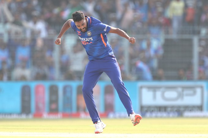 ದ್ವಿತೀಯ ಏಕದಿನ: ಭಾರತದ ಗೆಲುವಿಗೆ 216 ರನ್ ಗುರಿ ನೀಡಿದ ಶ್ರೀಲಂಕಾ