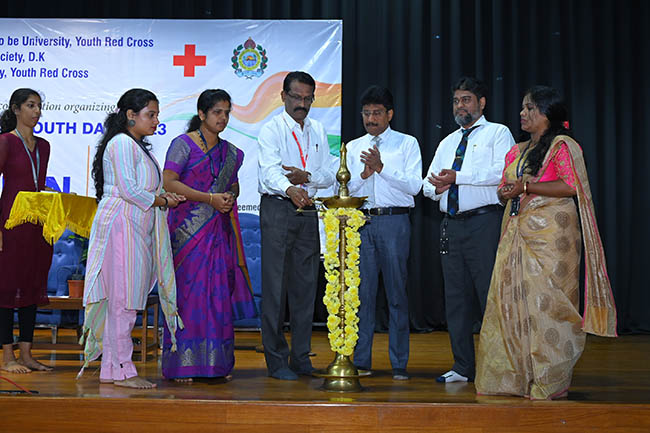 ​ಮಂಗಳೂರು: ಯೆನೆಪೊಯ ವಿವಿಯಲ್ಲಿ ರಾಷ್ಟ್ರೀಯ ಯುವ ದಿನಾಚರಣೆ