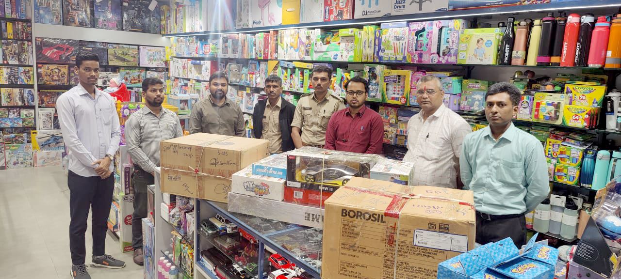 ಬಿಐಎಸ್‌ನಿಂದ ದೇಶಾದ್ಯಂತ ದಾಳಿ ಪರವಾನಿಗೆ ರಹಿತ ದೊಡ್ಡ ಪ್ರಮಾಣದ ಆಟಿಕೆಗಳ ವಶ