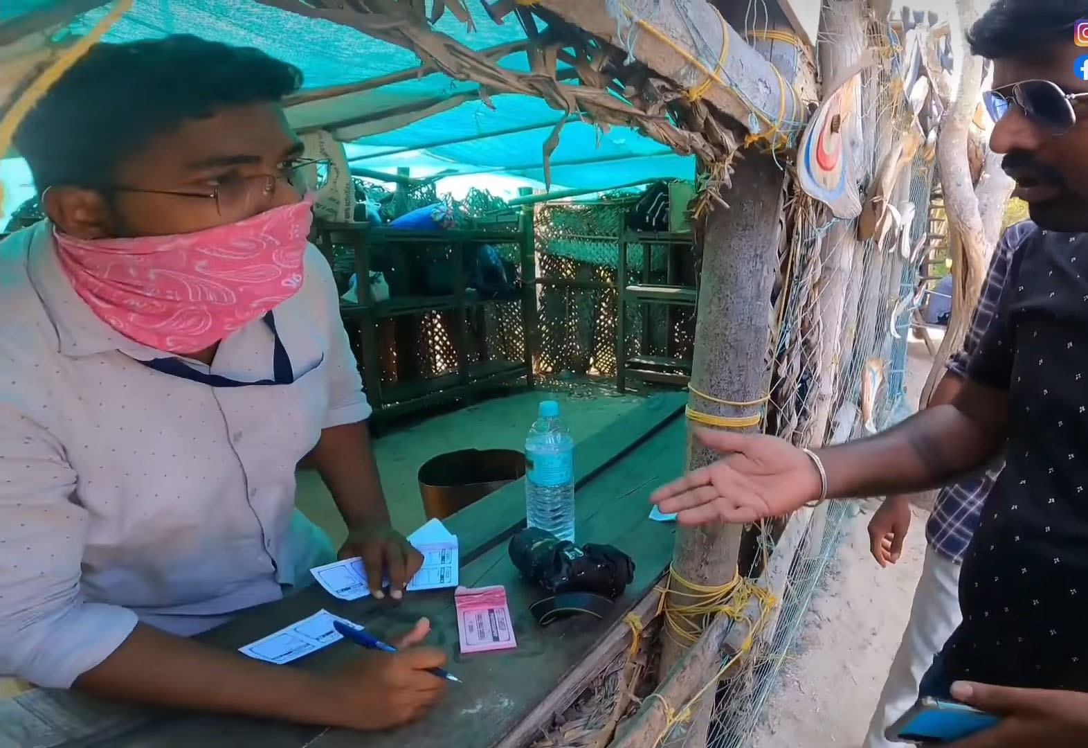 ಮಲ್ಪೆ ಸೈಂಟ್ ಮೇರಿಸ್‌ನಲ್ಲಿ ಪ್ರವಾಸಿಗರ ಜೊತೆ ಸಿಬ್ಬಂದಿ ಜಟಾಪಟಿ