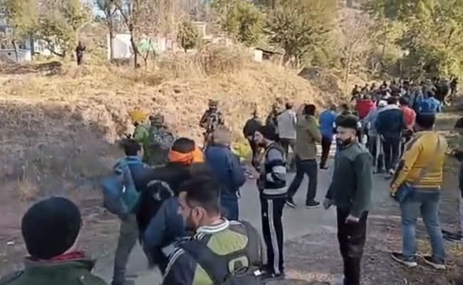 ಜಮ್ಮು:  ಉಗ್ರರ ದಾಳಿಗೆ ಬಲಿಯಾದ ವ್ಯಕ್ತಿಯ ಮನೆಯಲ್ಲಿ ಸ್ಫೋಟ, ಮಗು ಮೃತ್ಯು ಹಲವರಿಗೆ ಗಾಯ