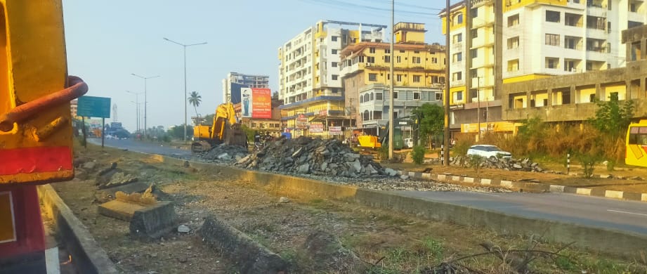 ಕಲ್ಯಾಣಪುರ ಸಂತೆಕಟ್ಟೆಯಲ್ಲಿ ಹೆದ್ದಾರಿ ಕಾಮಗಾರಿ; ಸಂಚಾರ ಅಸ್ತವ್ಯಸ್ತ..!