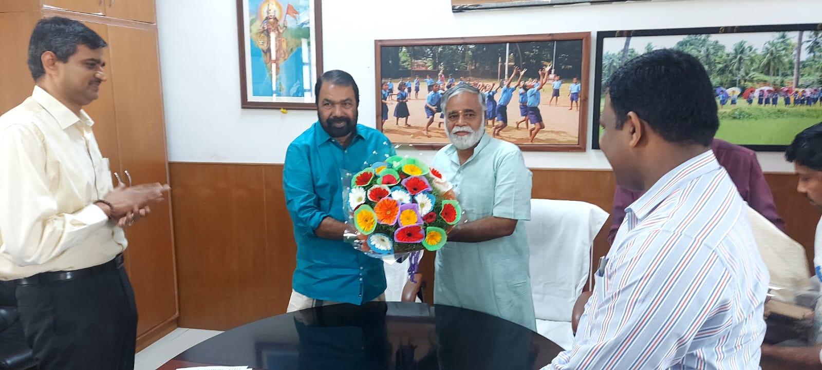 ಶಿಕ್ಷಣ ಸಚಿವ ನಾಗೇಶ್‍ ಭೇಟಿ ಮಾಡಿದ ಕೇರಳದ ಶಿಕ್ಷಣ ಸಚಿವ